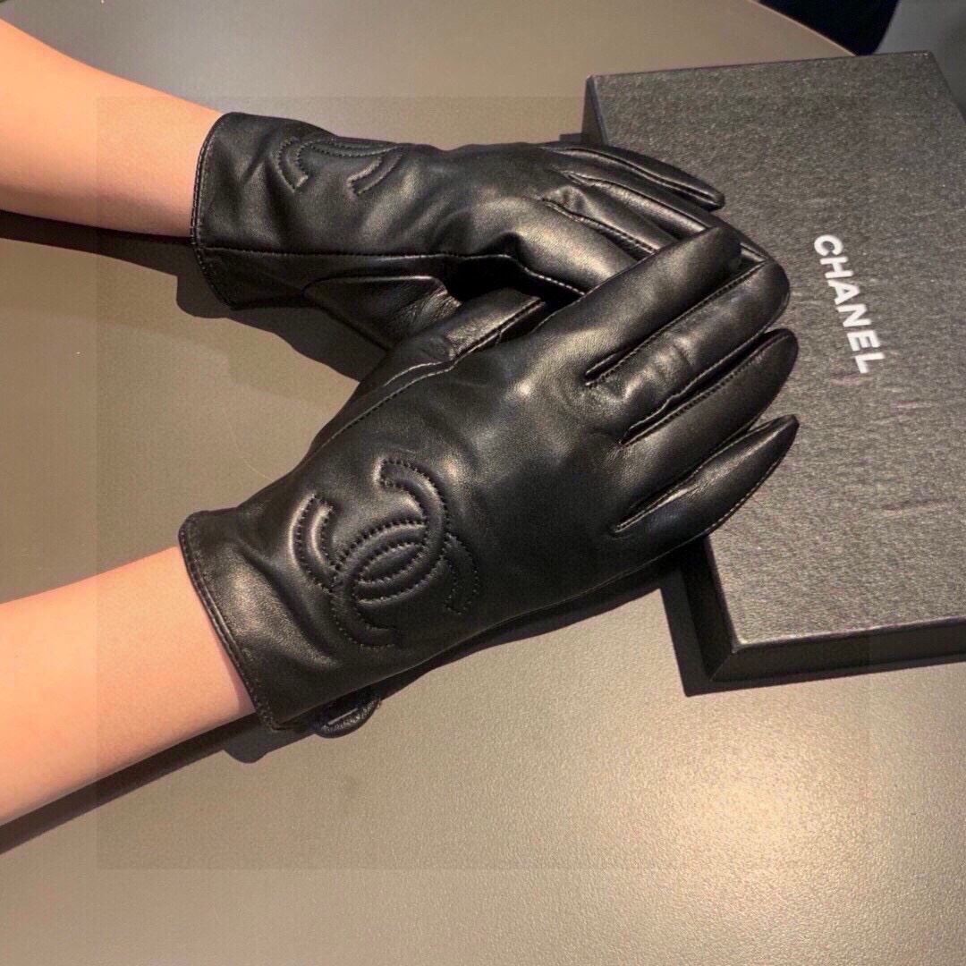 Chanel Gloves