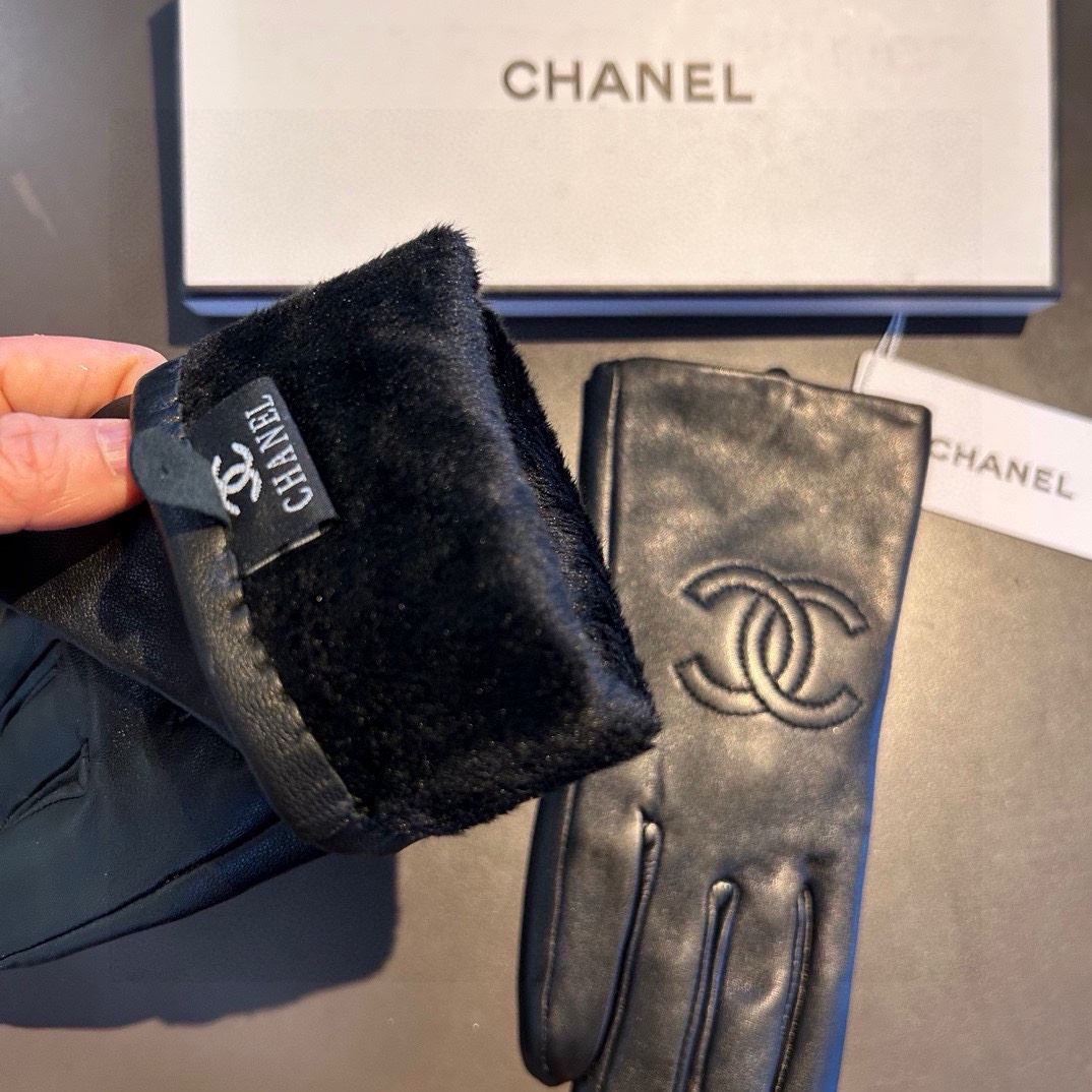 Chanel Gloves