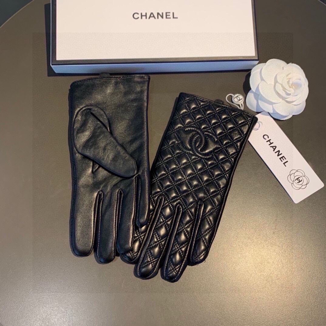 Chanel Gloves