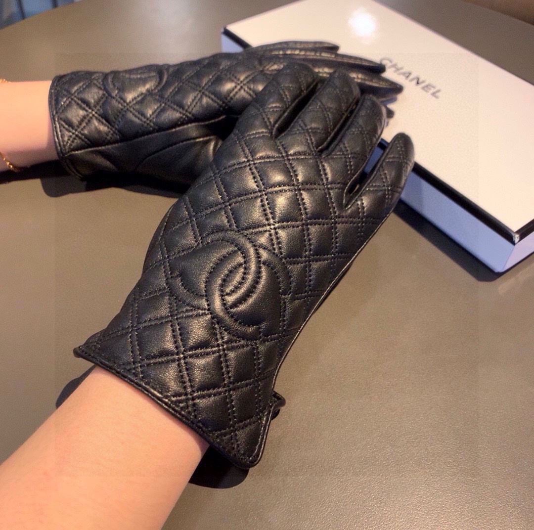 Chanel Gloves