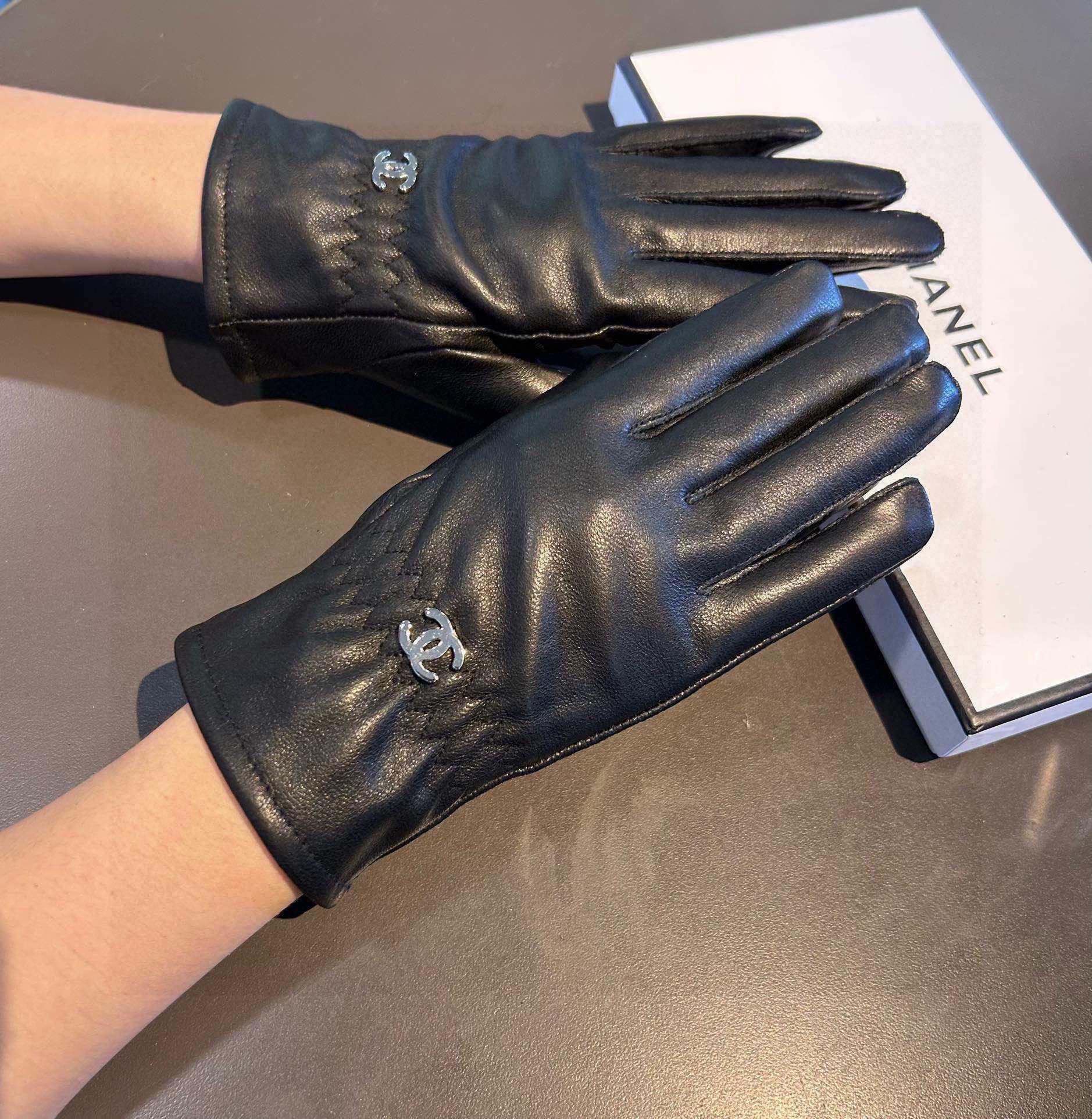 Chanel Gloves