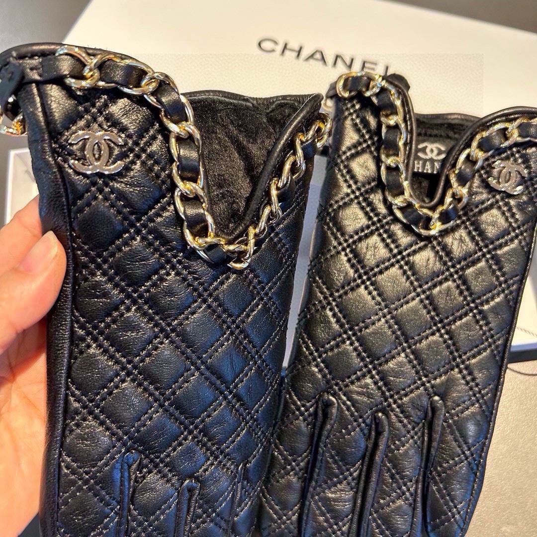 Chanel Gloves