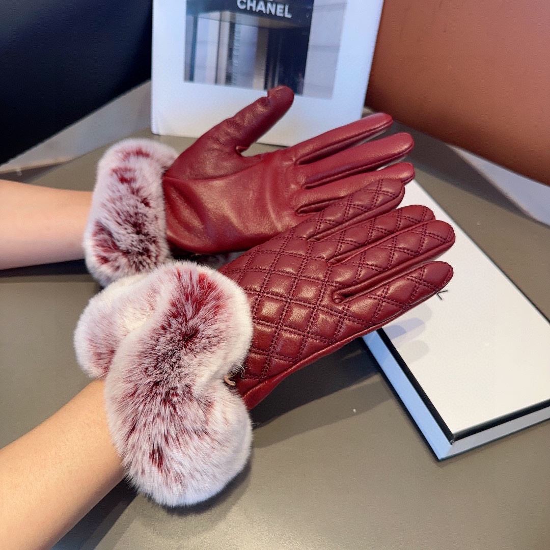 Chanel Gloves