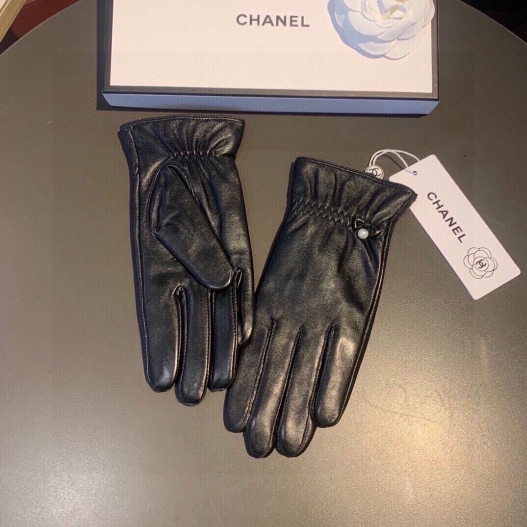 Chanel Gloves