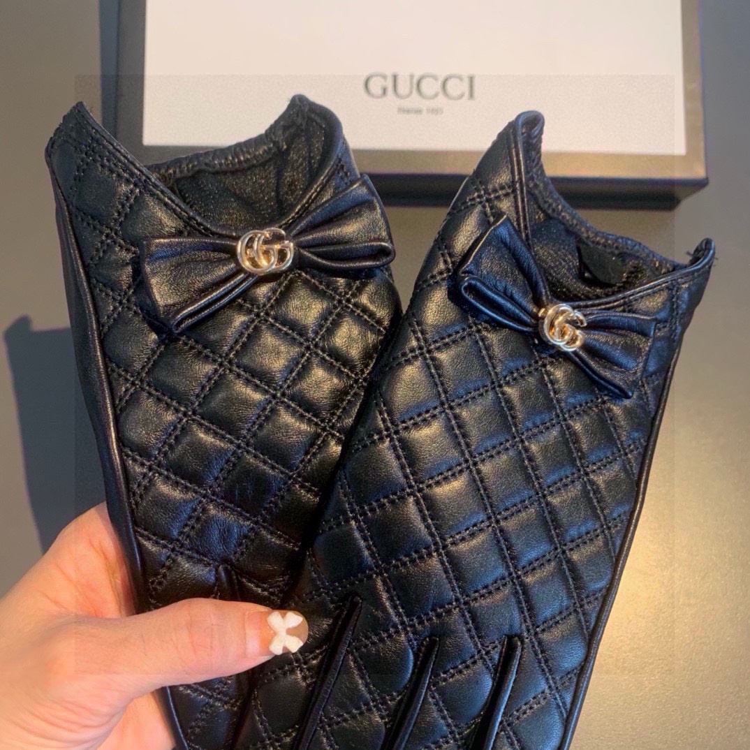 Gucci Gloves