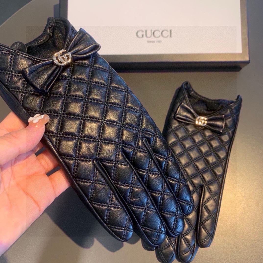 Gucci Gloves