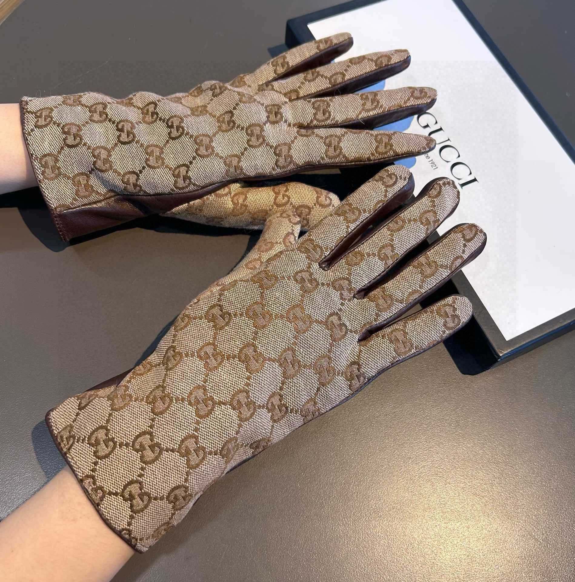 Gucci Gloves