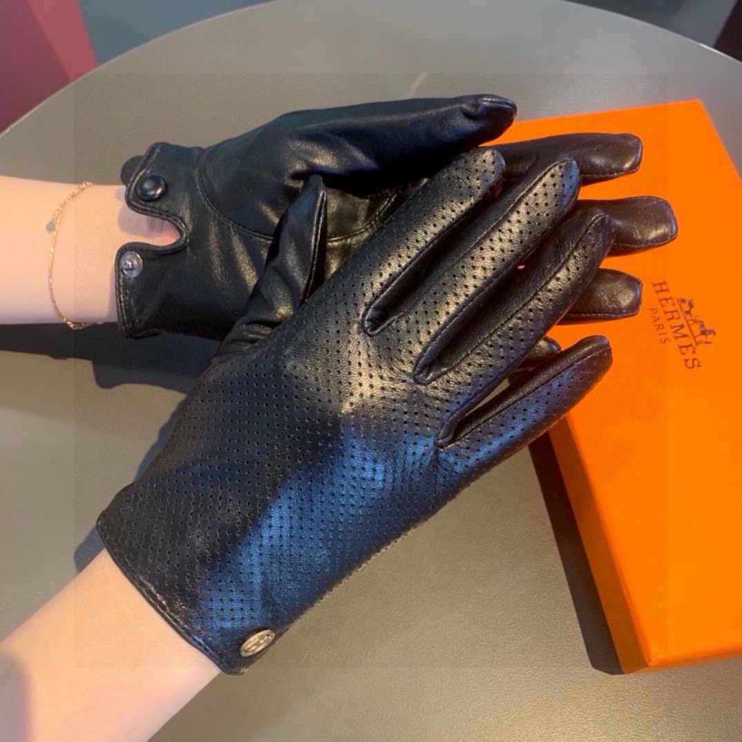 Hermes Gloves