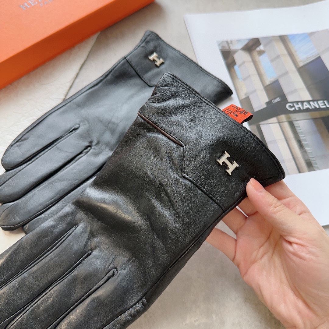 Hermes Gloves