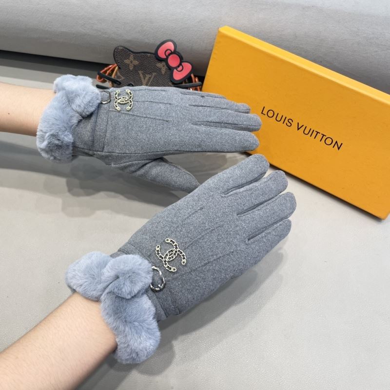 Chanel Gloves