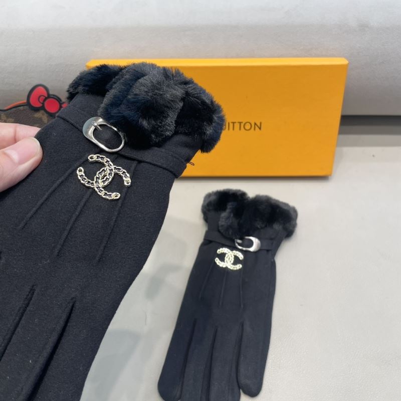 Chanel Gloves