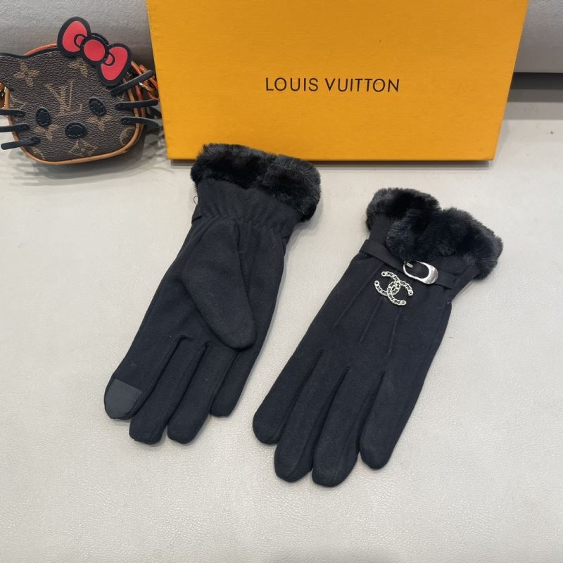 Chanel Gloves