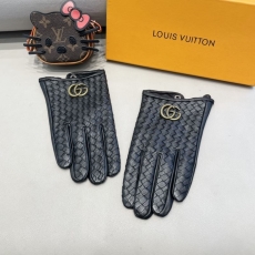 Gucci Gloves