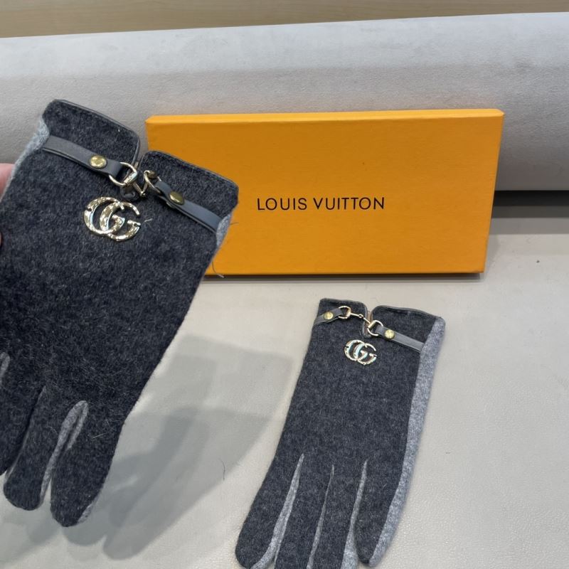 Gucci Gloves