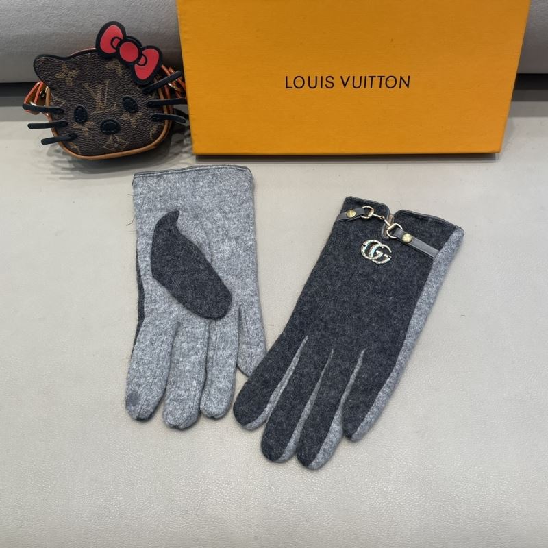 Gucci Gloves