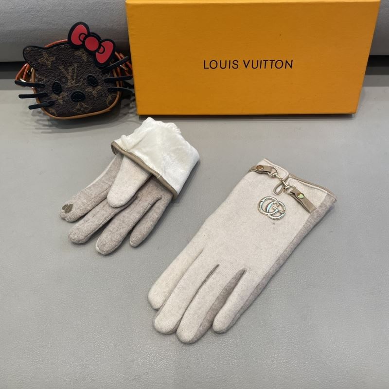 Gucci Gloves