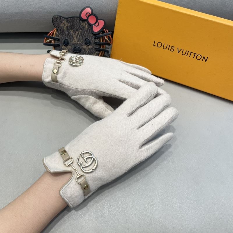 Gucci Gloves