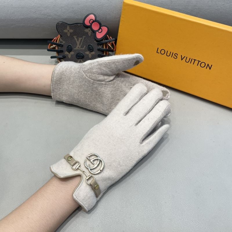 Gucci Gloves