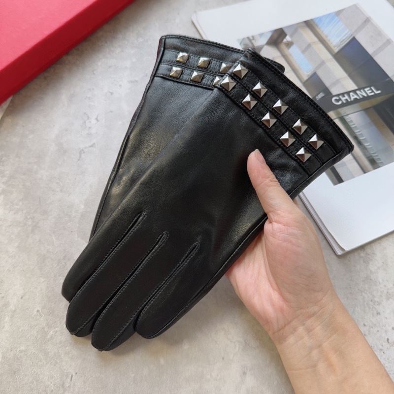 Valentino Gloves