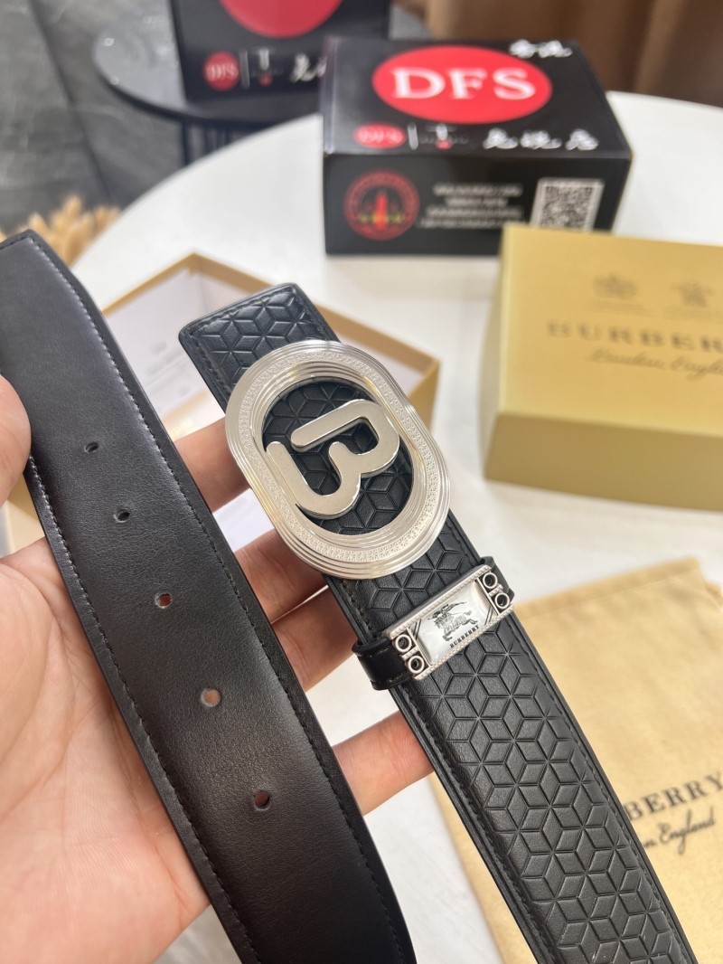 BURBERRY Belts