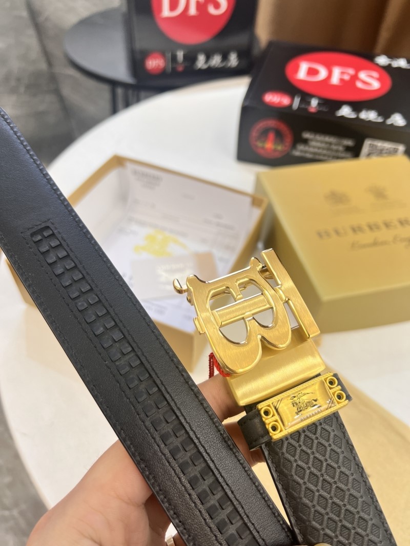 BURBERRY Belts