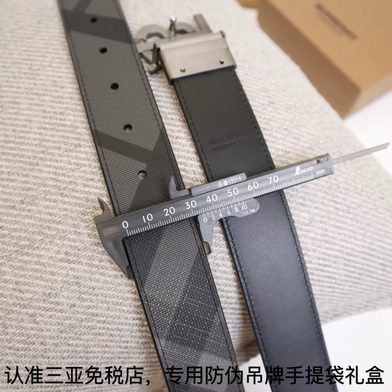 BURBERRY Belts