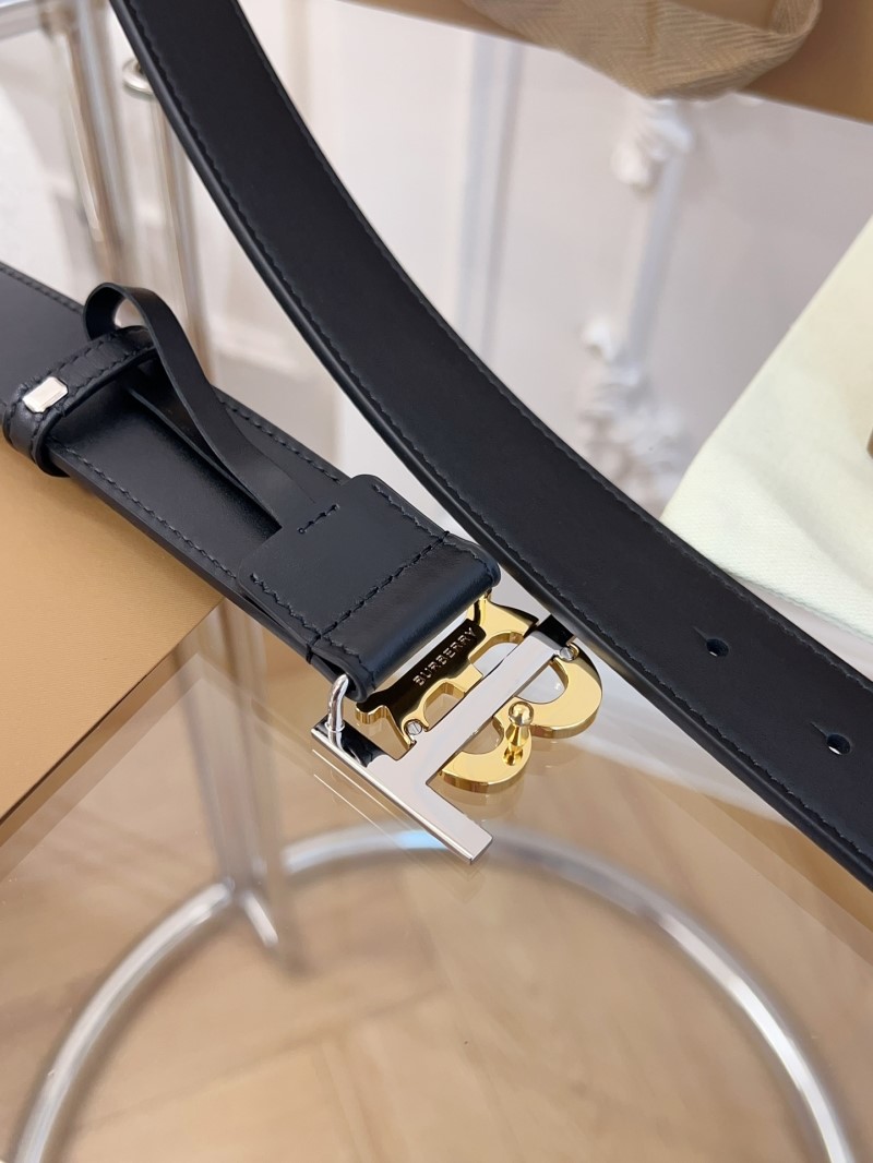 BURBERRY Belts