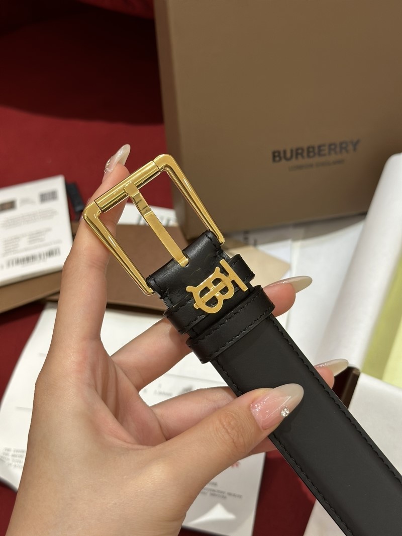 BURBERRY Belts