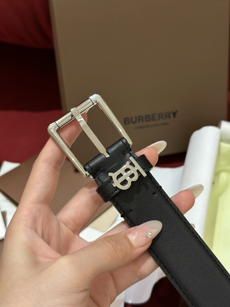 BURBERRY Belts