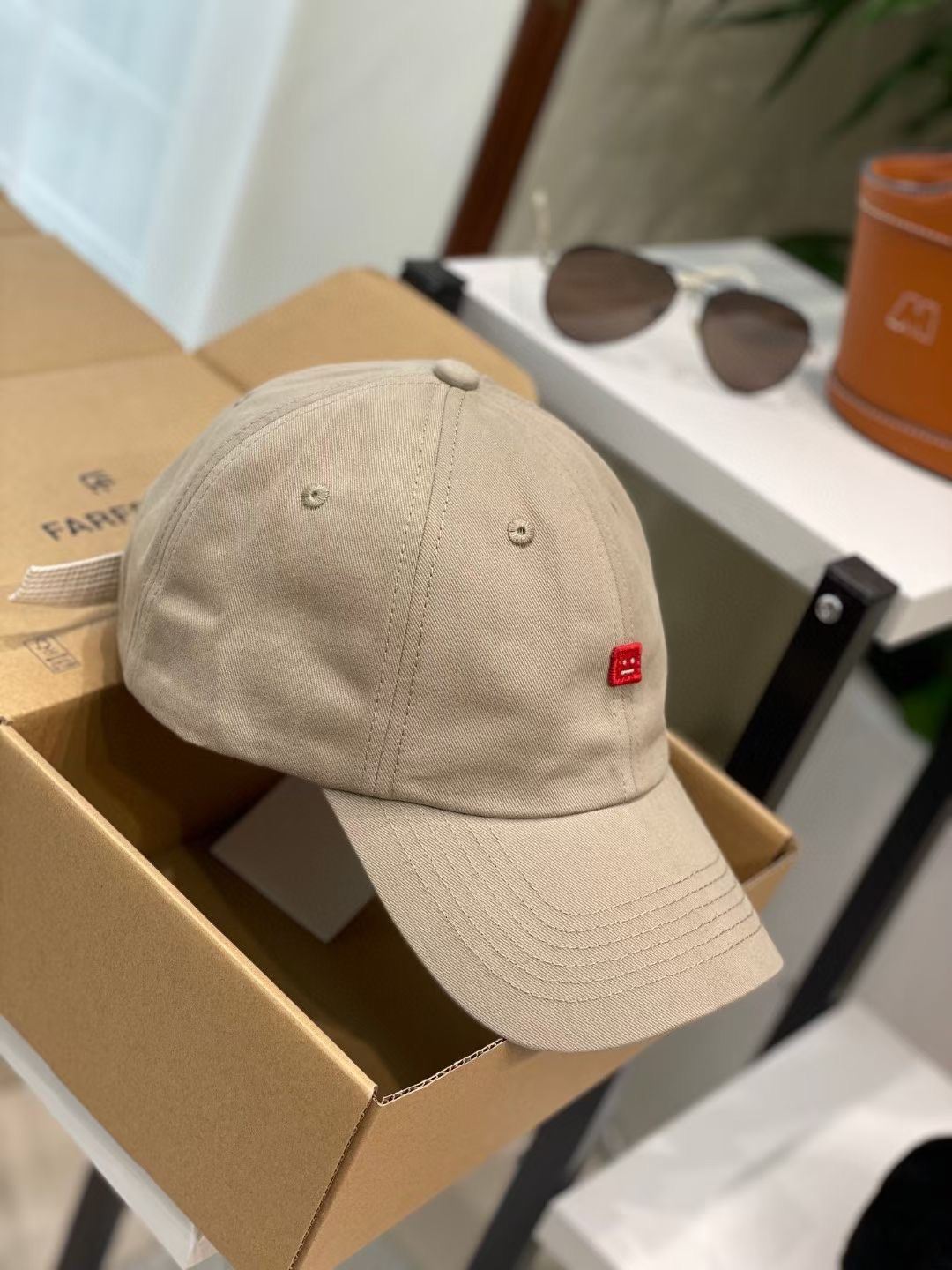 Acne Caps