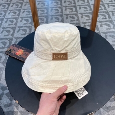 Loewe Caps