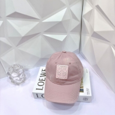 Loewe Caps