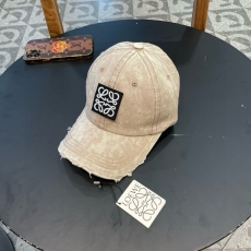 Loewe Caps