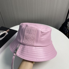 Loewe Caps