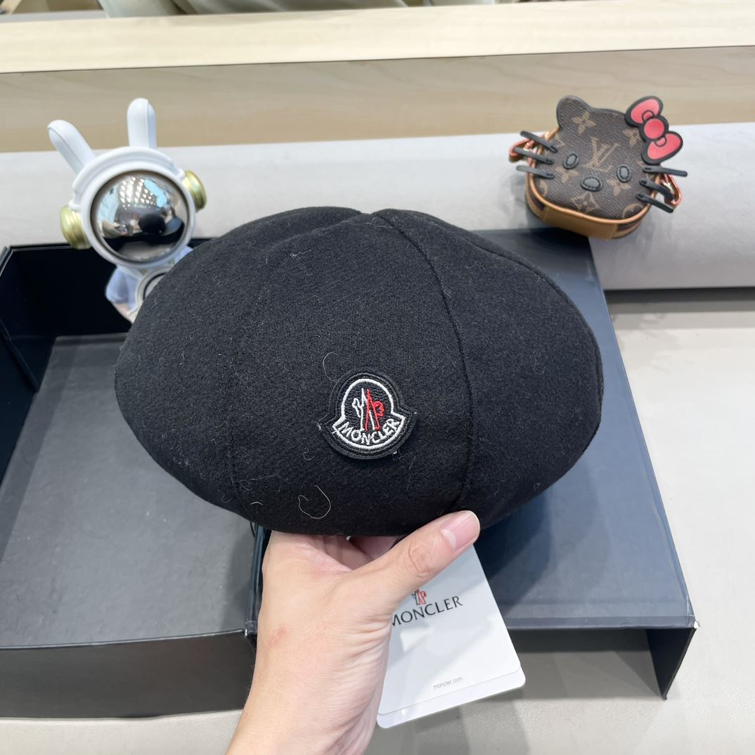 Moncler Caps