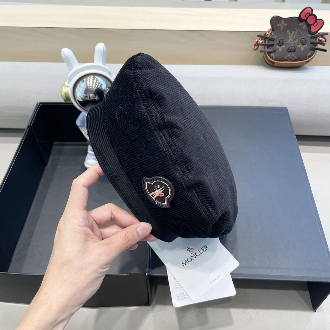 Moncler Caps