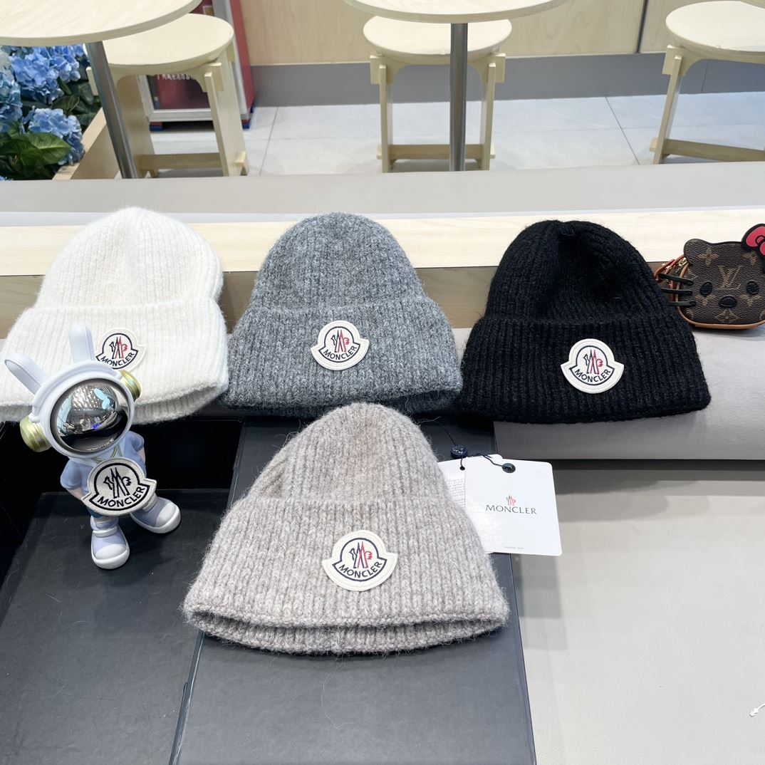 Moncler Caps