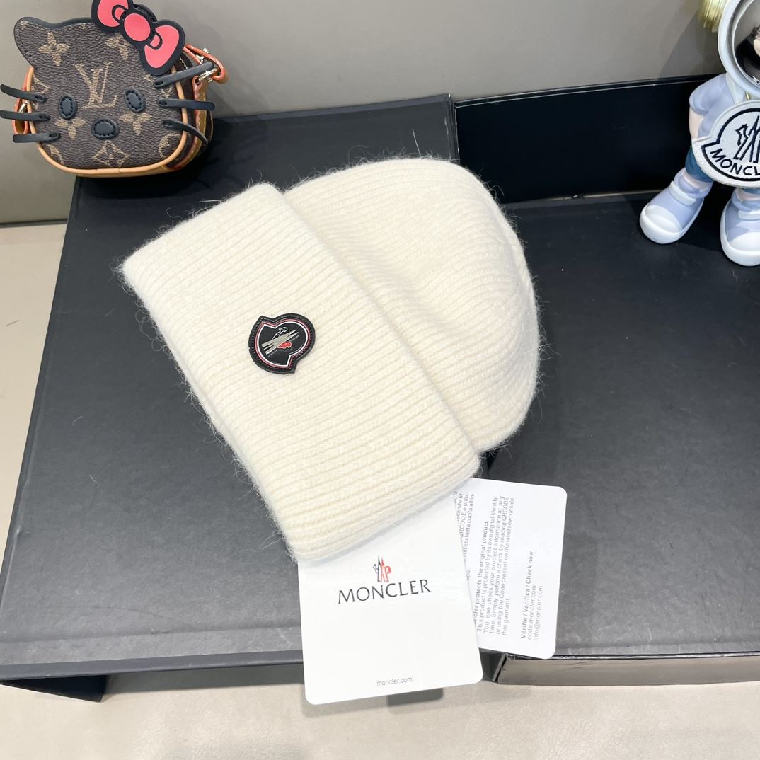 Moncler Caps