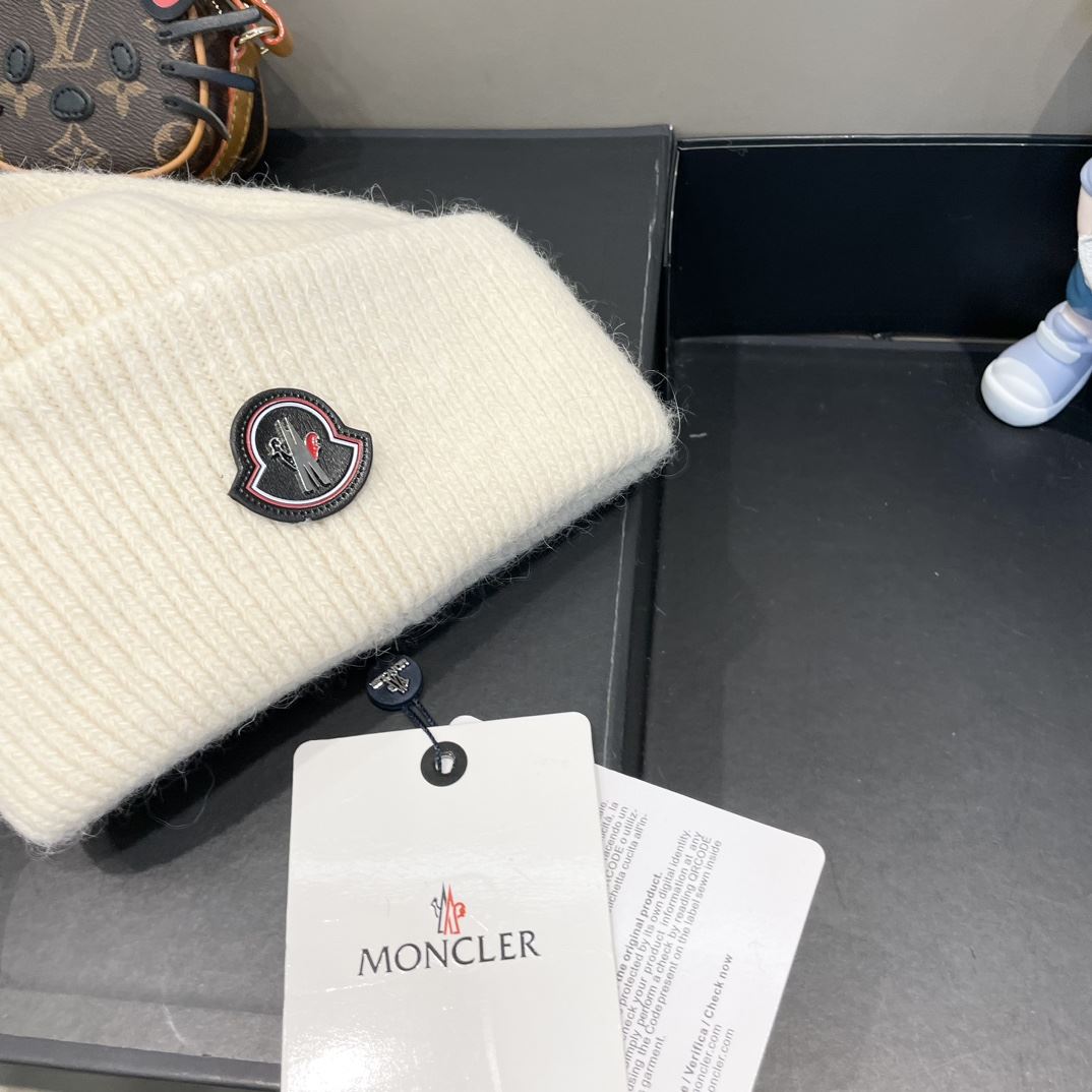 Moncler Caps