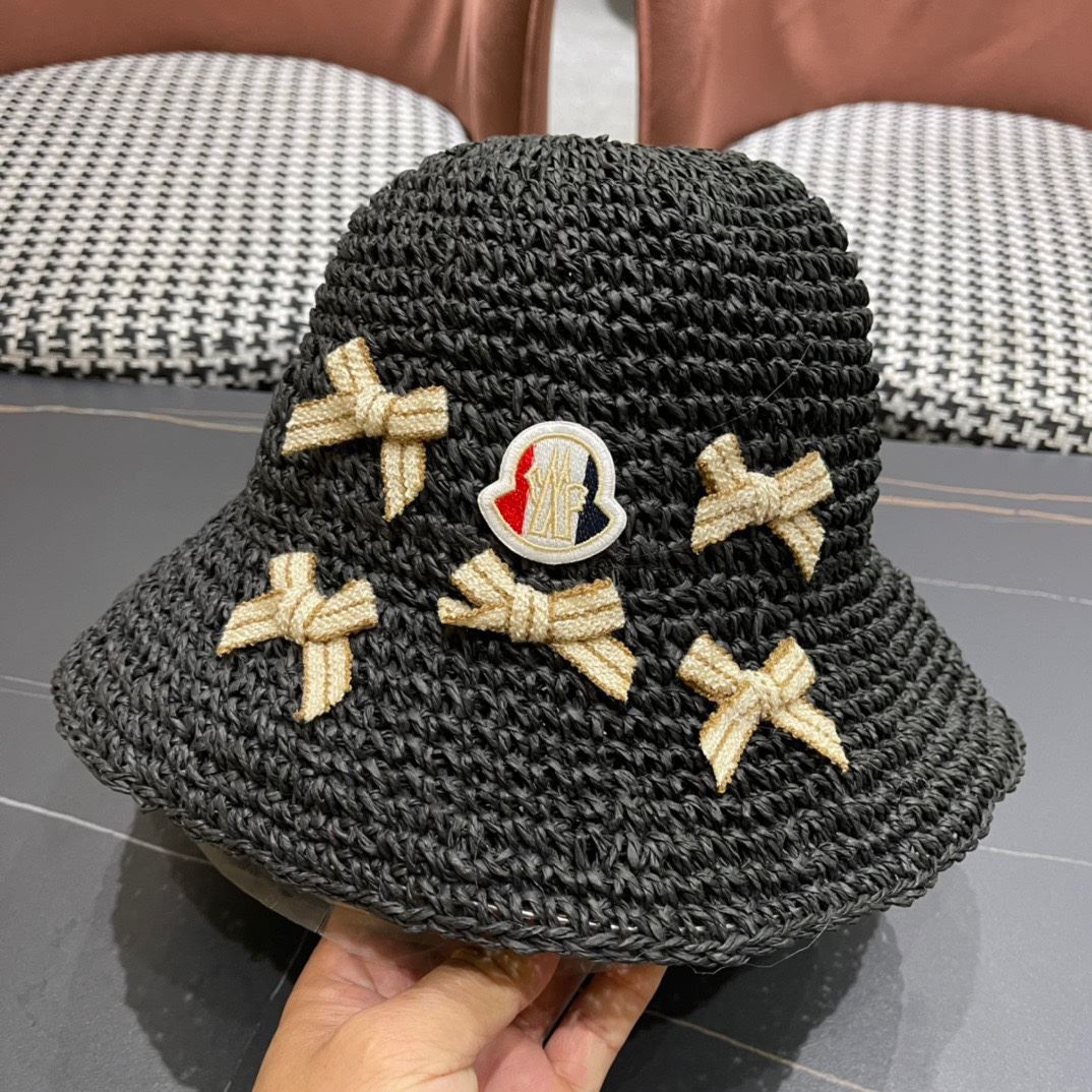 Moncler Caps