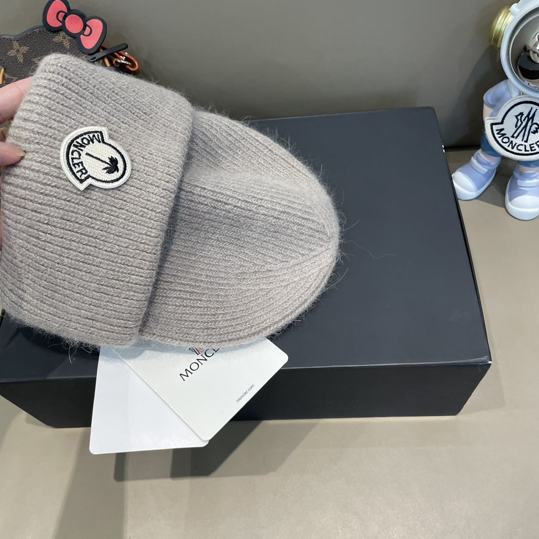 Moncler Caps