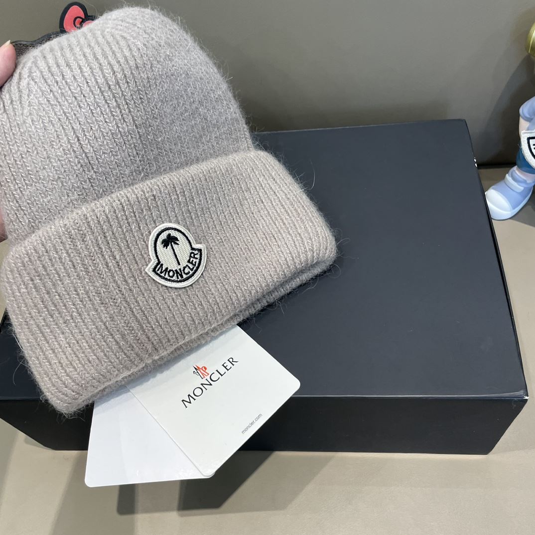 Moncler Caps