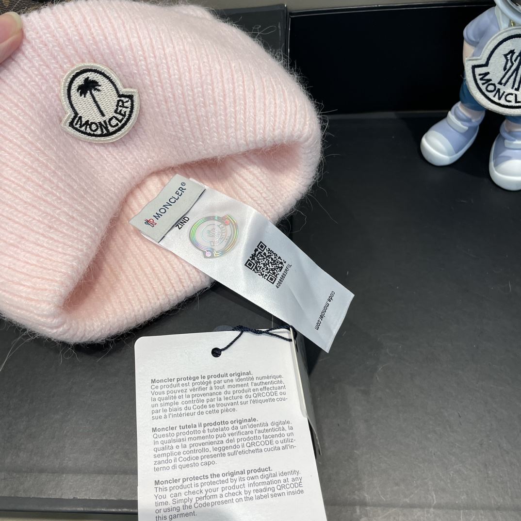 Moncler Caps