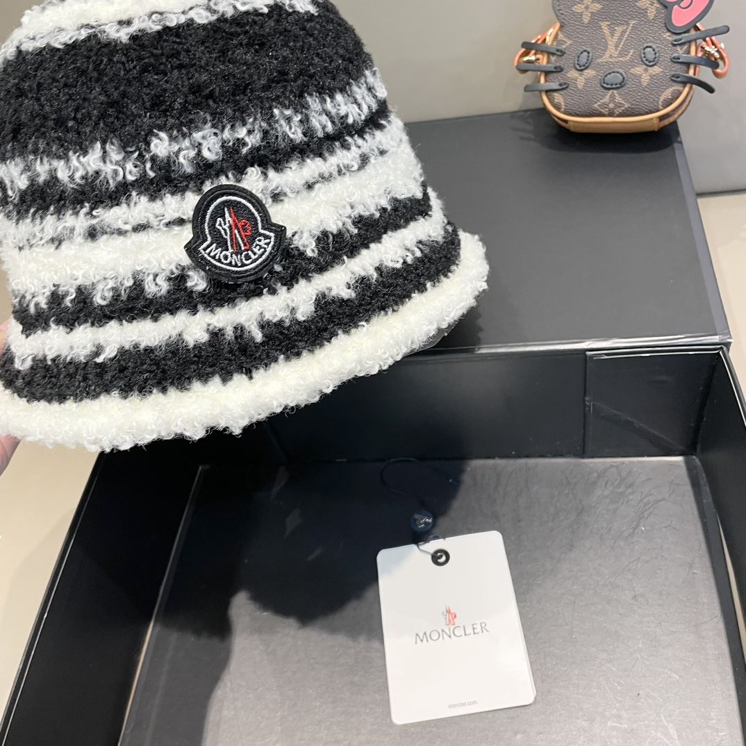 Moncler Caps