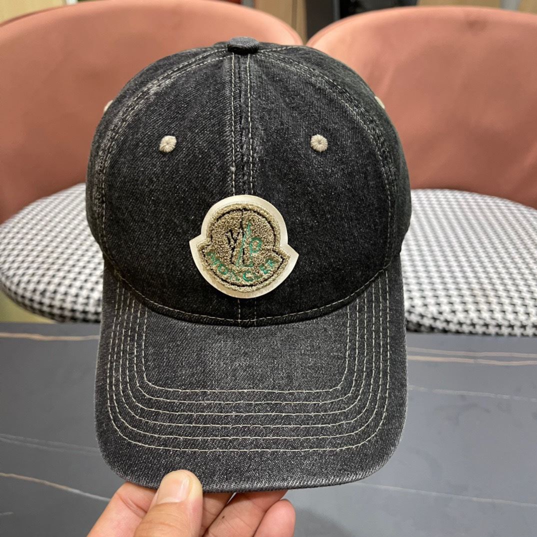 Moncler Caps