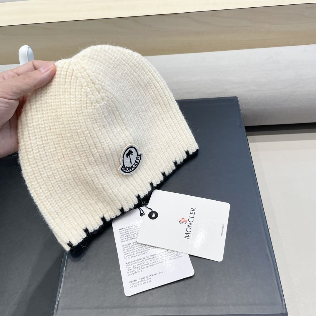 Moncler Caps