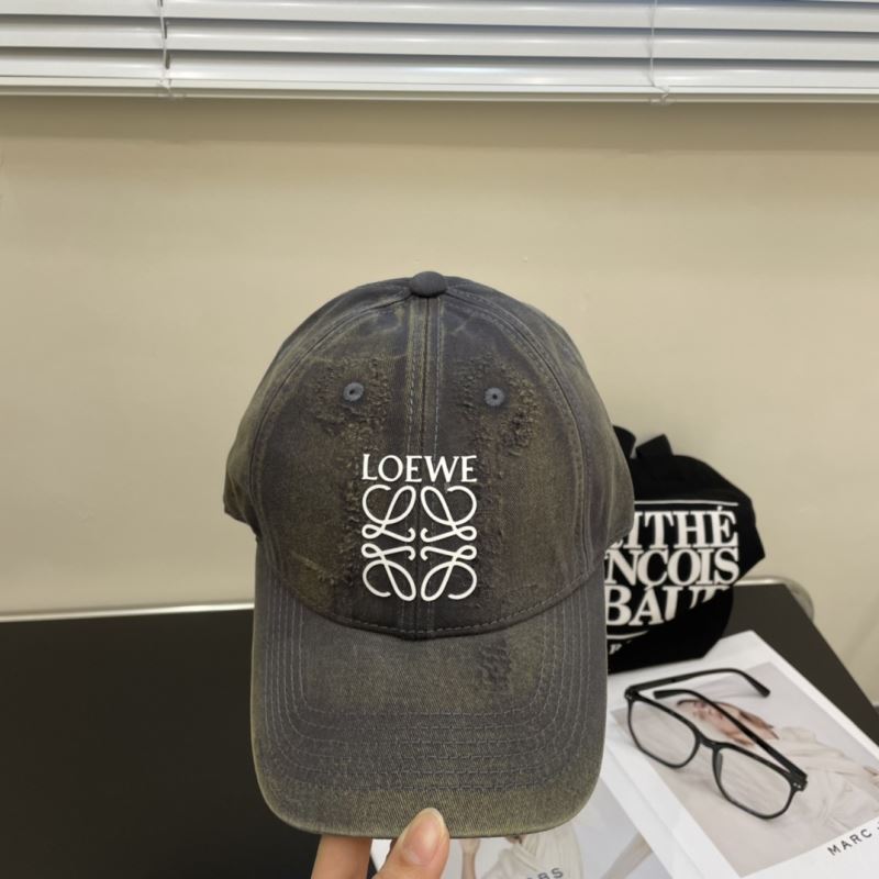 Loewe Caps