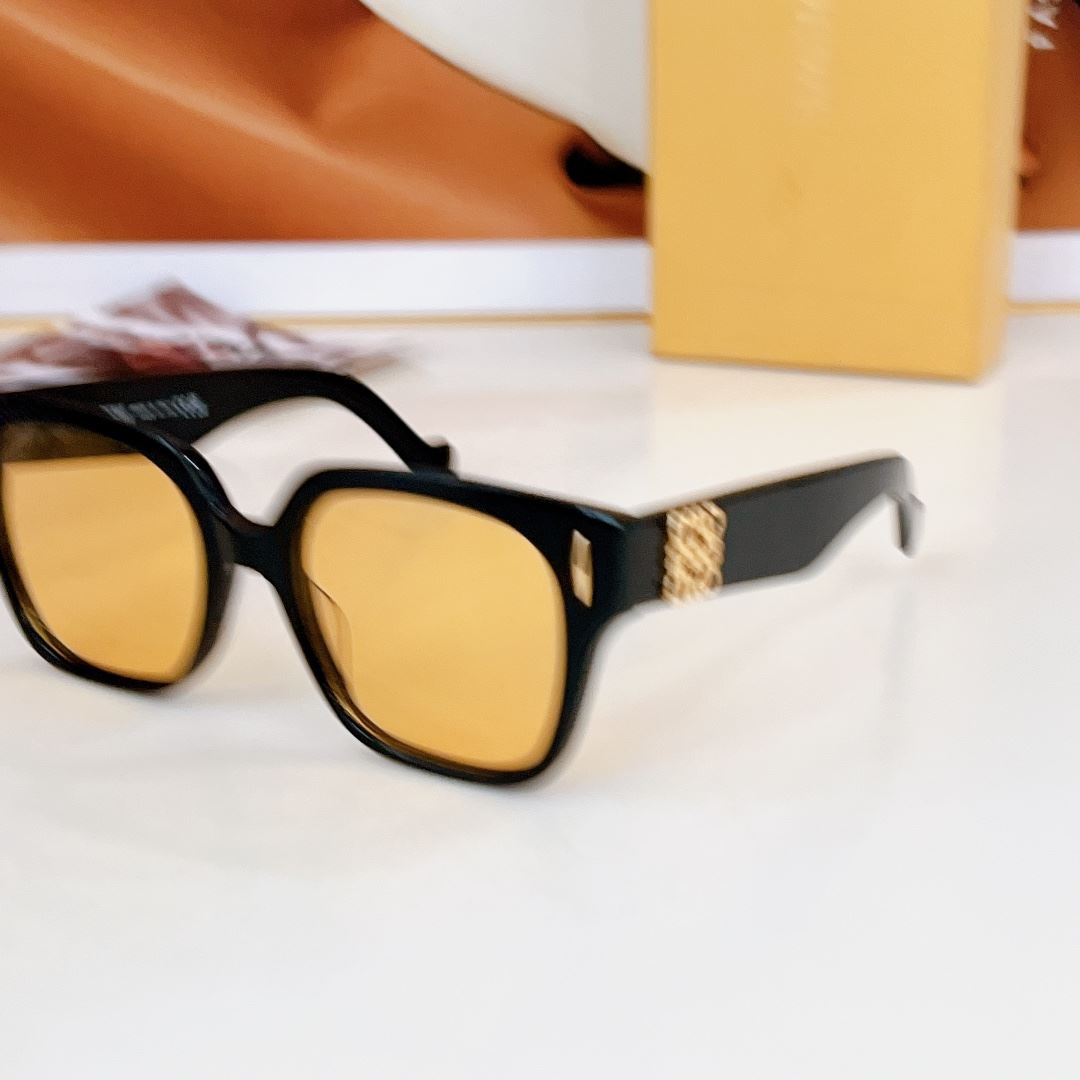 Loewe Sunglasses