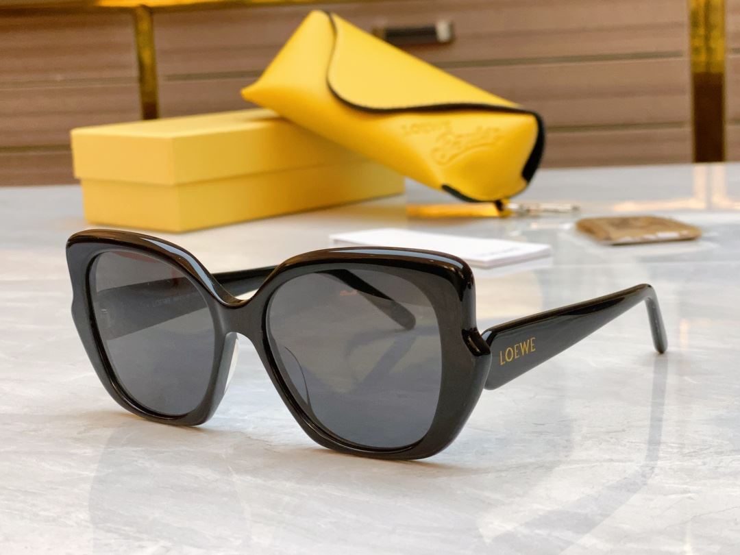 Loewe Sunglasses