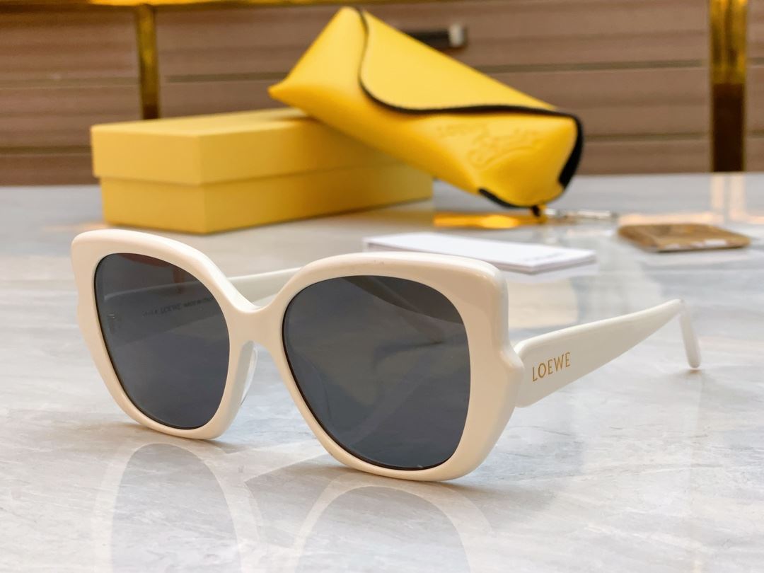 Loewe Sunglasses